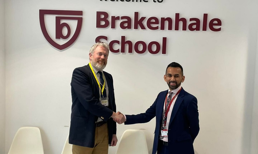 James Sunderland MP with Mr Bhavin Tailor at Brakenhale School