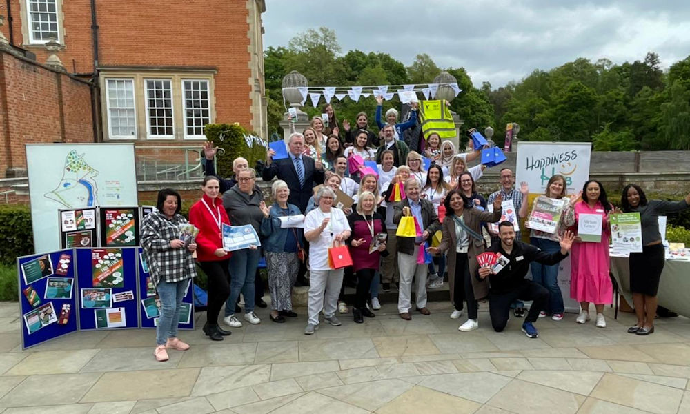 James Sunderland MP visits the Happiness Hub