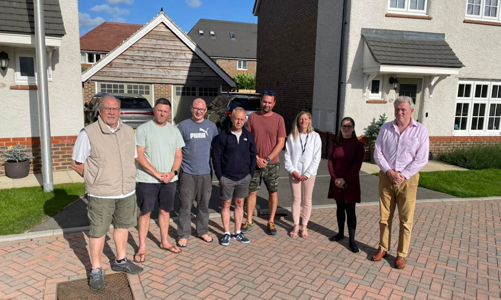 James Sunderland MP, Cllr Rebecca Margetts and residents at Orwell Drive