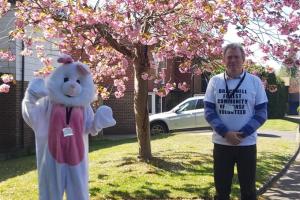 James Sunderland MP spends a day delivering Easter eggs with Healthwatch & the Ark Trust.