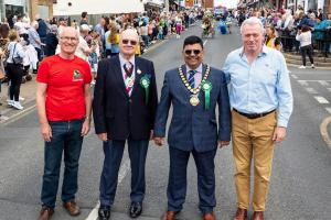 James Sunderland MP at the Crowthorne Carnival 2022